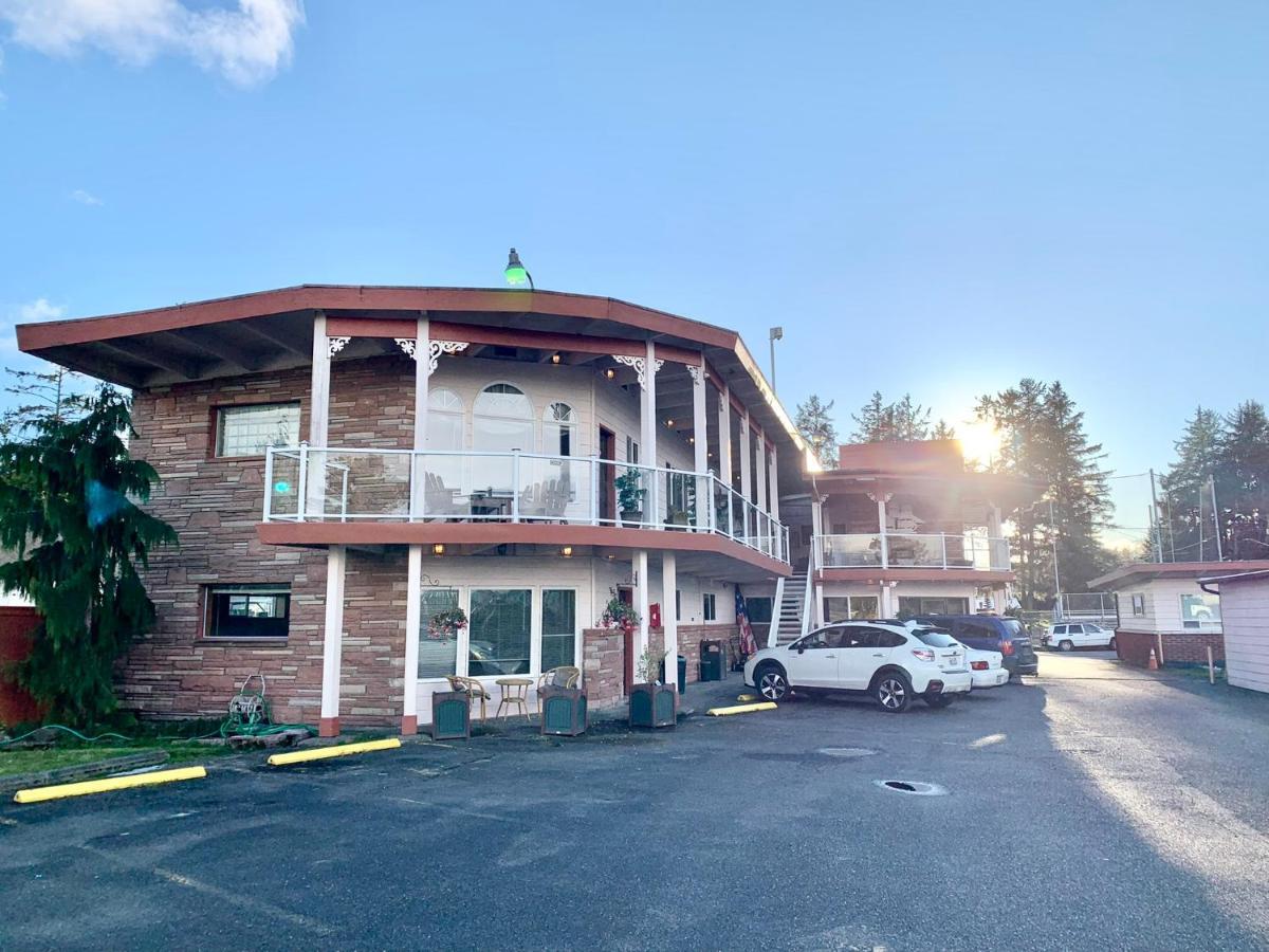 Breakers Boutique Inn Westport Exterior photo